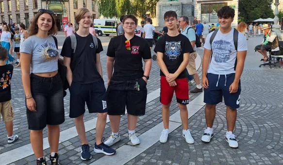 Karla, Antonela, Niko, Nikša i Matej učili o izradi igara i virtualnoj stvarnosti