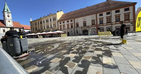 FOTO Nakon deset dana španciranja – glancanje Korza!