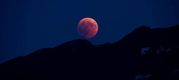 Večeras uživajte u potpunoj pomrčini Mjeseca