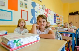 AUDIO I FOTO U školske klupe sjelo 18.476 učenika osnovnih i srednjih škola