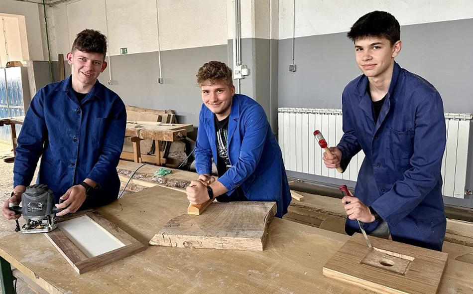 Od 1. rujna povećanje sufinanciranja učeničkih stipendija na 35 € mjesečno