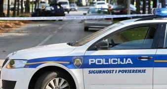 Žena stala djevojci na zebri, udario je vozač iza nje - u bolnici završila djevojka koja je prelazila cestu