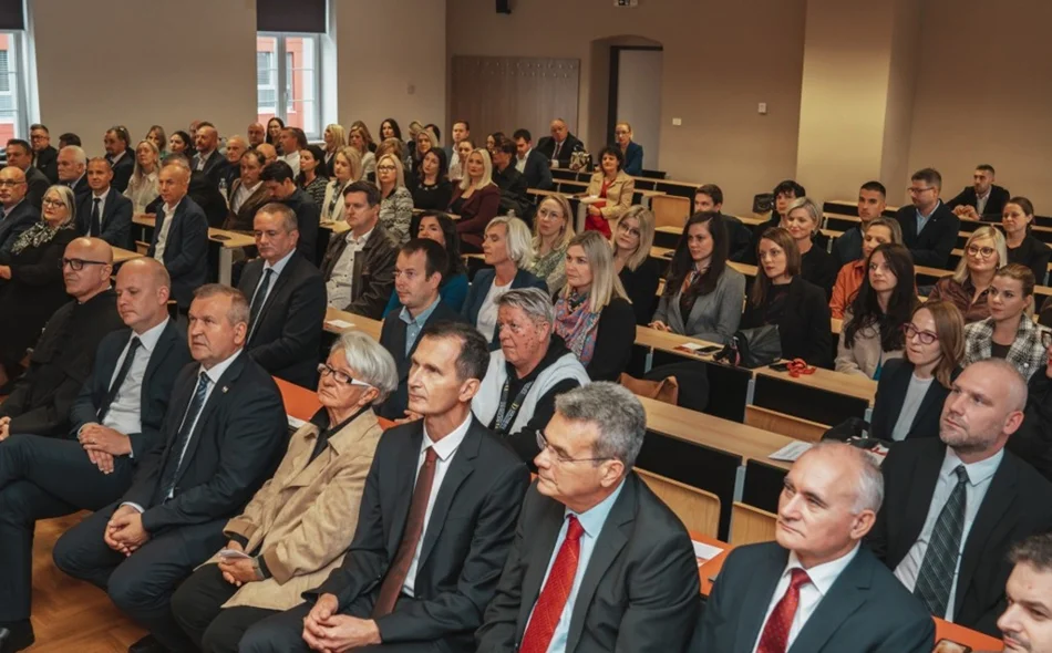 Damir Vusić zamijenio Marina Milkovića na mjestu rektora