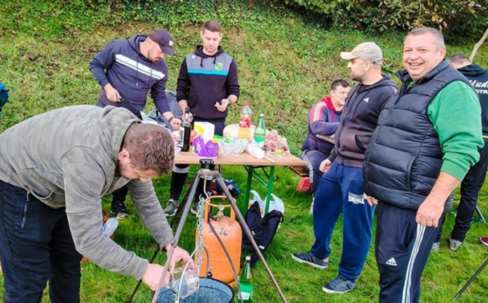 Natjecanje u pripremi gulaša uz vruće kestene i „Dodir srca”