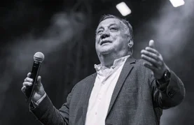 Preminuo je Halid Bešlić