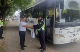 Policija zbog mobitela kaznila 24 vozača, ali jedan je otišao s poklonom!