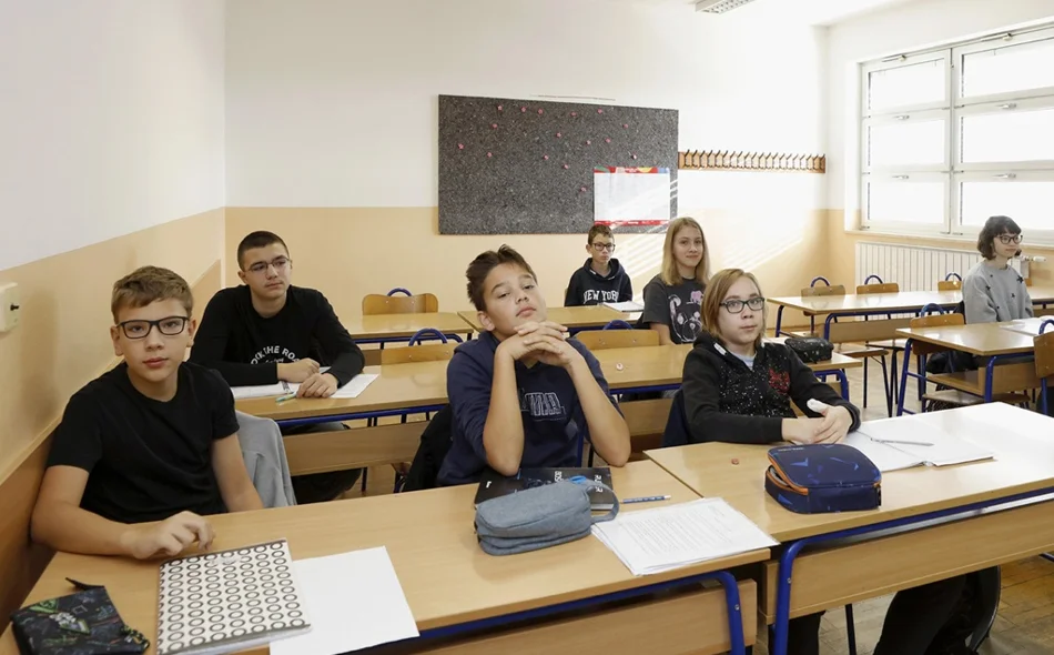 U rad 16 centara izvrsnosti i pet strukovnih centara uključeno 739 učenika