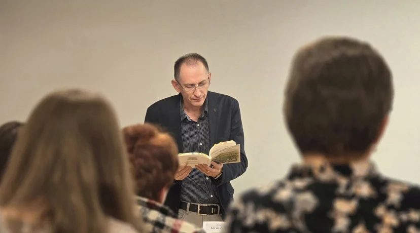 Zavičajne riječi i osjećaji Darka Fodera na predstavljanju zbirke pjesama