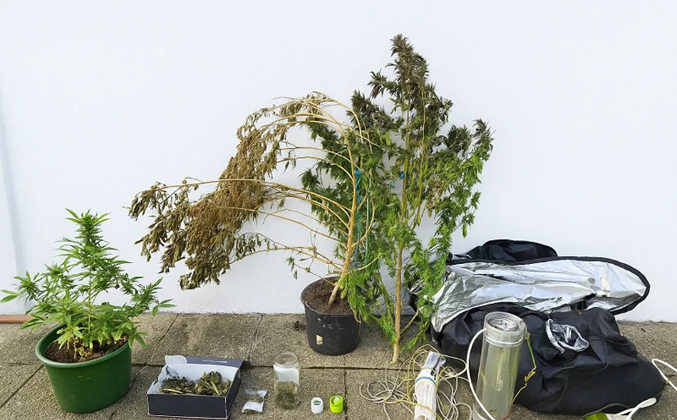 Zapljenjene stvari u domu 45-godišnjaka 