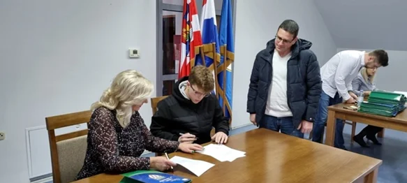 Općina daje novac za smještaj i prehranu srednjoškolaca u učeničkim domovima