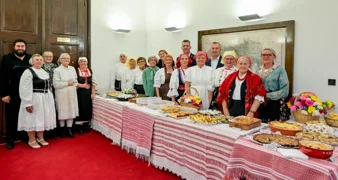 VIDEO I FOTO Mirisi i okusi djetinjstva okupljeni na stranicama „Babičinih recepata”