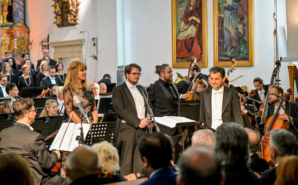 Izvedba „Kralja Tomislava” Davora Bobića u prepunoj varaždinskoj katedrali