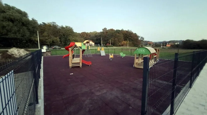 U Plešu dovršena izgradnja novog dječjeg igrališta