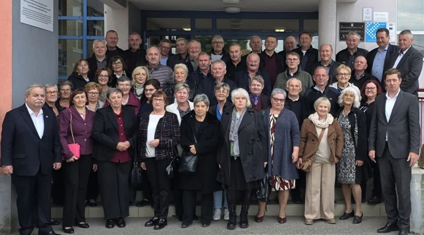 Emotivno okupljanje: Dvije općine, jedna generacija – 50 godina zajedništva u školskim klupama