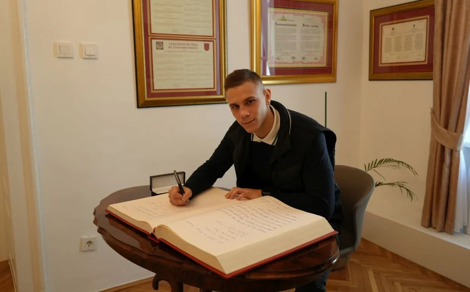 Grad Varaždin priredio prijem za &quot;kraljevskog&quot; svjetskog savate prvaka Patrika Grđana