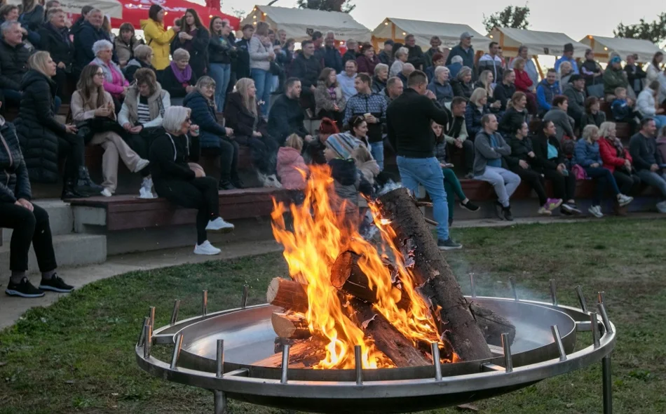 FOTO Miris kestena, kuhanca i štrukli stvorio pravi jesenski ugođaj u Grabi - evo kako je bilo