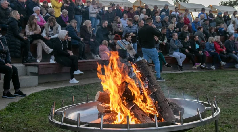 FOTO Miris kestena, kuhanca i štrukli stvorio pravi jesenski ugođaj u Grabi - evo kako je bilo