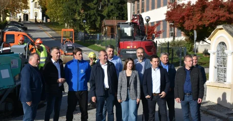 AUDIO U završnoj fazi radovi na obnovi pješačkih staza kroz Marčan i Vinicu