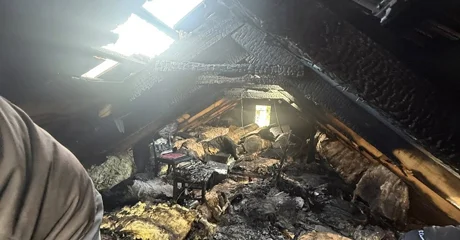 Izgorjelo kompletno potkrovlje obiteljske kuće u Ivancu, šteta je velika