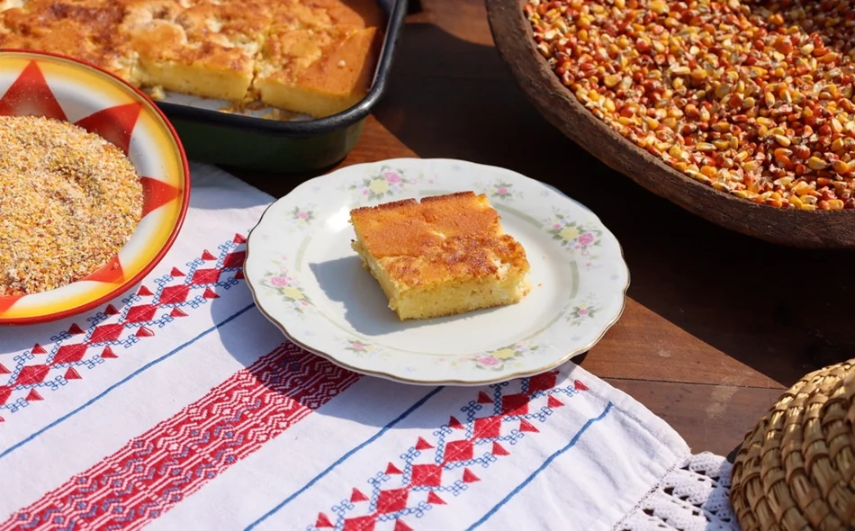 VIDEO Babica Štefanija priprema juhu od hajdine kaše s buncekom i slatku zlijevku