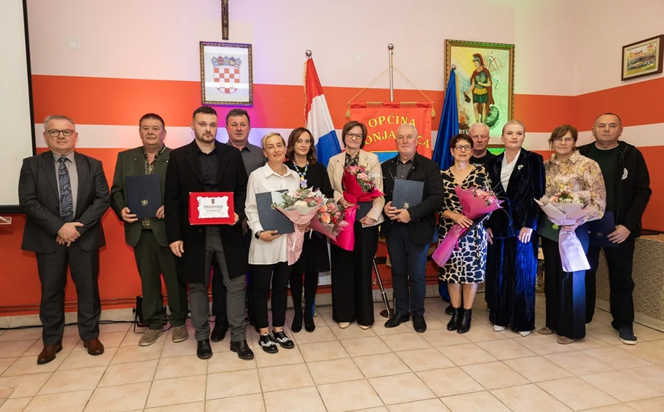 AUDIO I FOTO Priznanje za životno djelo posthumno dodijeljeno Mariu Medenjaku