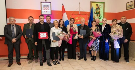 AUDIO I FOTO Priznanje za životno djelo posthumno dodijeljeno Mariu Medenjaku