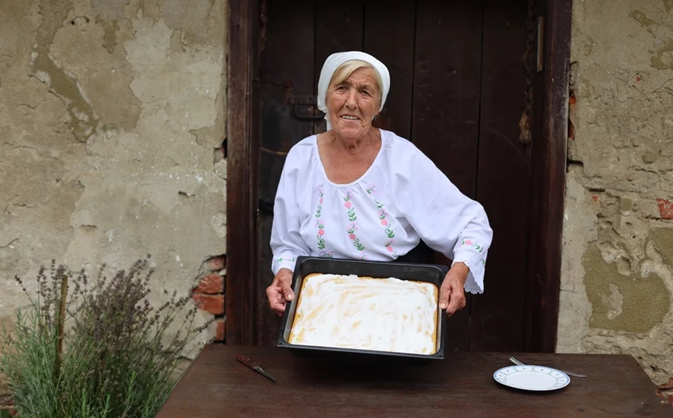 VIDEO Zaštićena črnečka pekmezara i slatka koružnjača iz ruku babice Zdenke