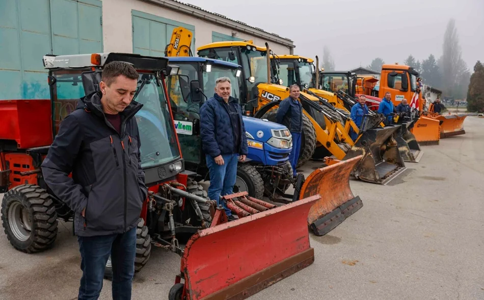 Osigurano 20-ak vozila i radnih strojeva te 200 tona materijala za posipavanje prometnica