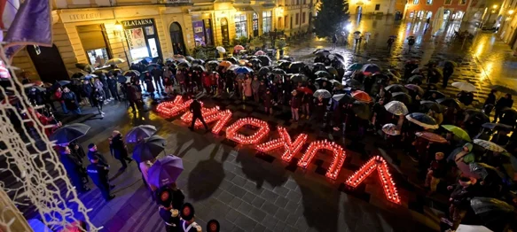 FOTO Diljem Varaždinske županije zapaljeni lampioni za poginule heroje Domovinskog rata