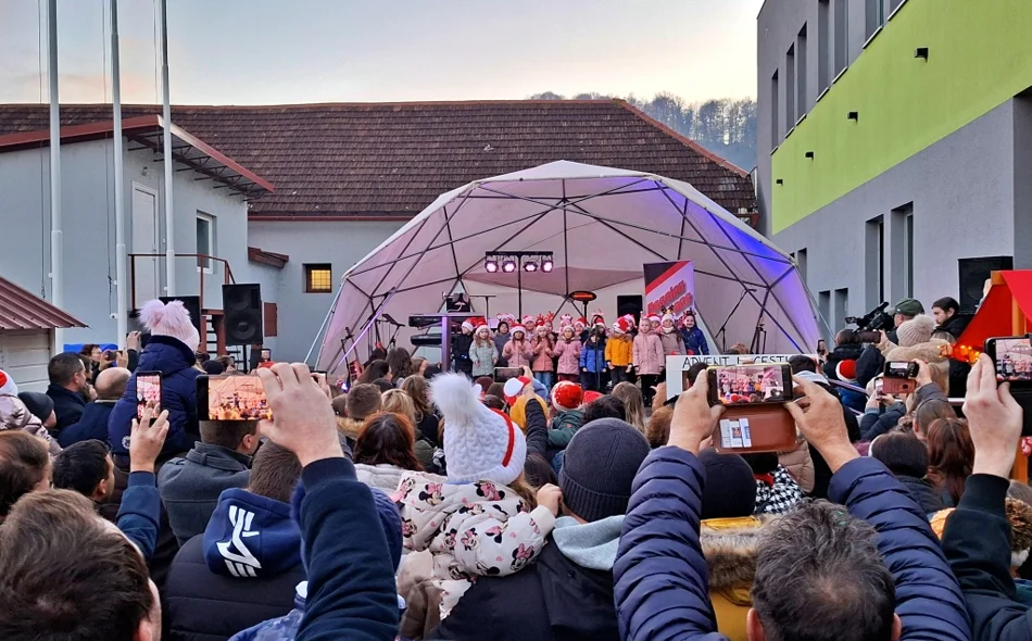 FOTO Rekordni broj izlagača na Adventu u Cestici