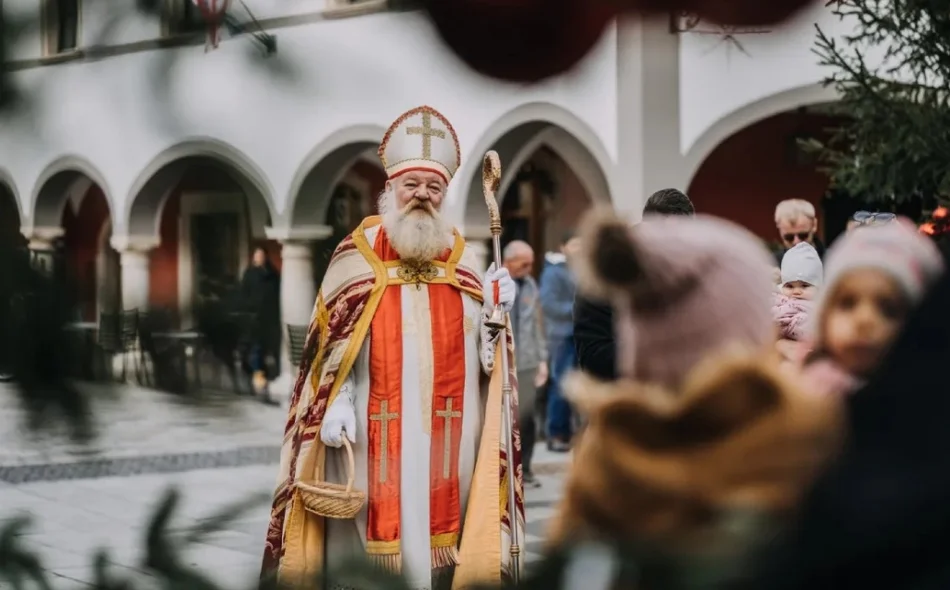 Sveti Nikola i krampus u petak obilaze varaždinske mališane - ovo je njegova ruta