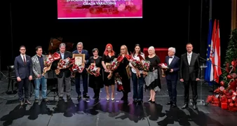 Nagrade za životno djelo u rukama Ljiljane Bogojević i Branka Ivankovića