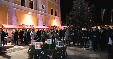 Uskoro počinje podjela božićnica umirovljenicima s topličkog područja - evo rasporeda