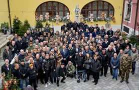 Thompson posjetio Županijsku palaču, dočekali ga Stričak,Dalić i članovi braniteljskih udruga