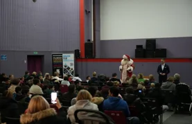 Grad Varaždin poklon paketima uljepšao blagdane udomljenoj djeci