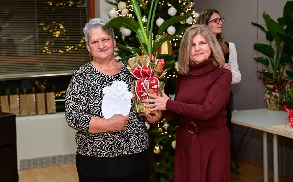 Nagrađeni u akciji &bdquo;Cvijet za ljepši grad&rdquo; dobili svoje nagrade i priznanja