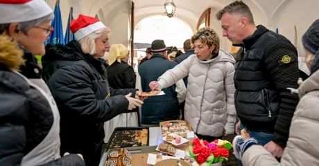 Treća adventska subota u atriju Županijske palače okupila mnoštvo posjetitelja