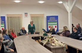 Potpisani ugovori o stipendiranju 50 studenata – Načelnica Vitković: Ovakav broj stipendista razlog je ponosa cijele općine
