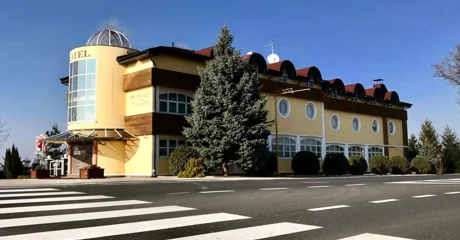 Kišičeki ruše poznat Hotel La'gus