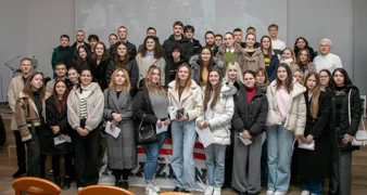 Studenti iz Sračinca i Svibovca Podravskog dobili stipendije i &ldquo;božićnice&rdquo;