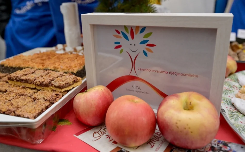 Prikupljeno&nbsp; gotovo 1400 eura pri podjeli sarme i kolača za Zakladu za pomoć djeci &bdquo;Vita&ldquo;