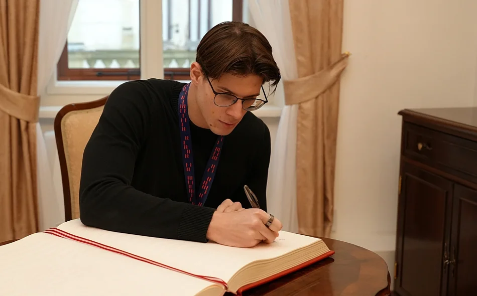 AUDIO Prijam za brončanog plivača Luku Cvetka