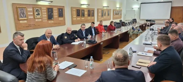 Obrisi bijelog Božića - 234 vatrogasne intervencije, 16 prometnih i više od 2000 prekovremenih sati!