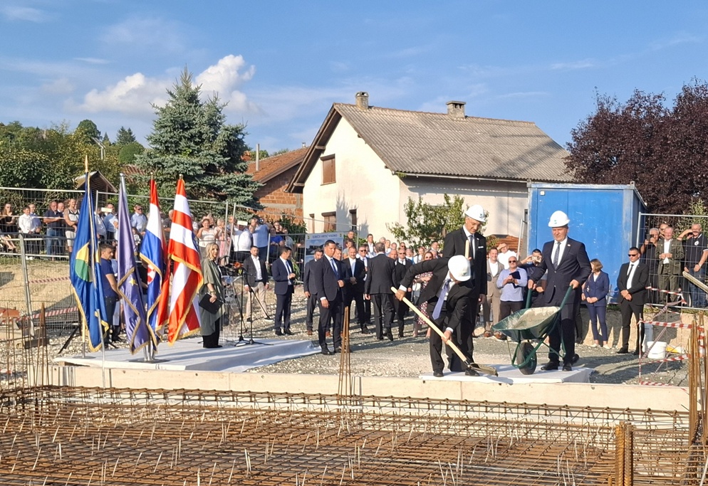 20250905 172527 20250905