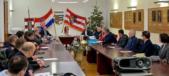 Unatoč obilnom snijegu i niskim temperaturama, žurne službe bez povećanog broja intervencija