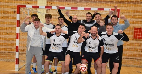 FOTO Osmu sezonu Klampotic lige osvojila ekipa 10 x Cestica svijeće Kokot