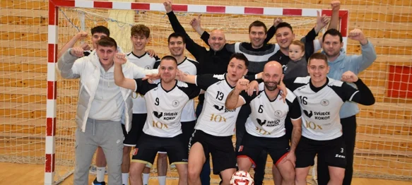 FOTO Osmu sezonu Klampotic lige osvojila ekipa 10 x Cestica svijeće Kokot