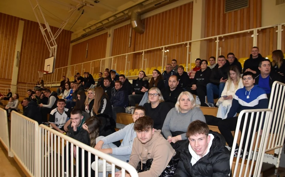 FOTO Osmu sezonu Klampotic lige osvojila ekipa 10 x Cestica svijeće Kokot