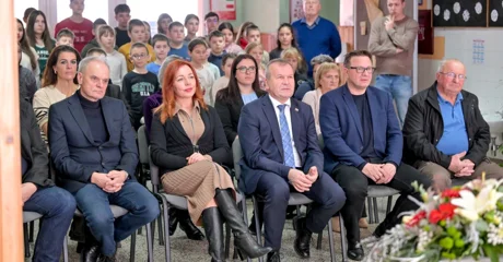 Učenici Područne škole Cvetlin dobivaju školsku sportsku dvoranu