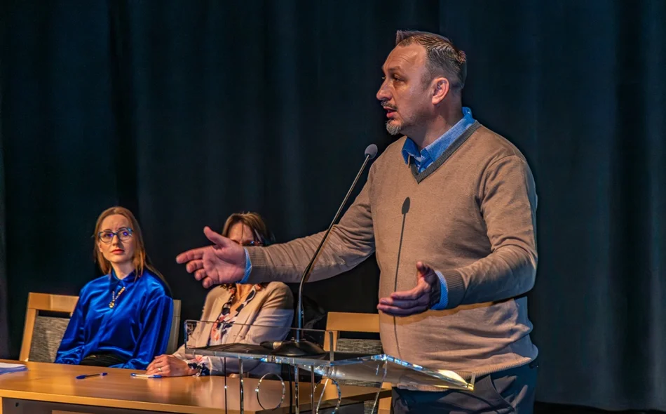 Potpisani ugovori: Grad Novi Marof osigurao 90.000 eura za studentske stipendije